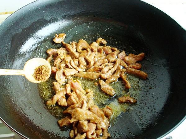 香菇羊肉拌皮帶面的做法-家常味炒菜譜-易網健康養生網 香菇羊肉拌皮帶面的做法-家常味炒菜譜