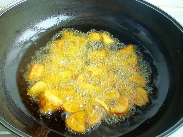 糖霜芋頭的做法-甜味炒菜譜