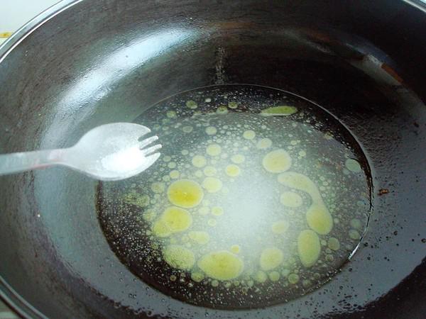 糖霜芋頭的做法-甜味炒菜譜