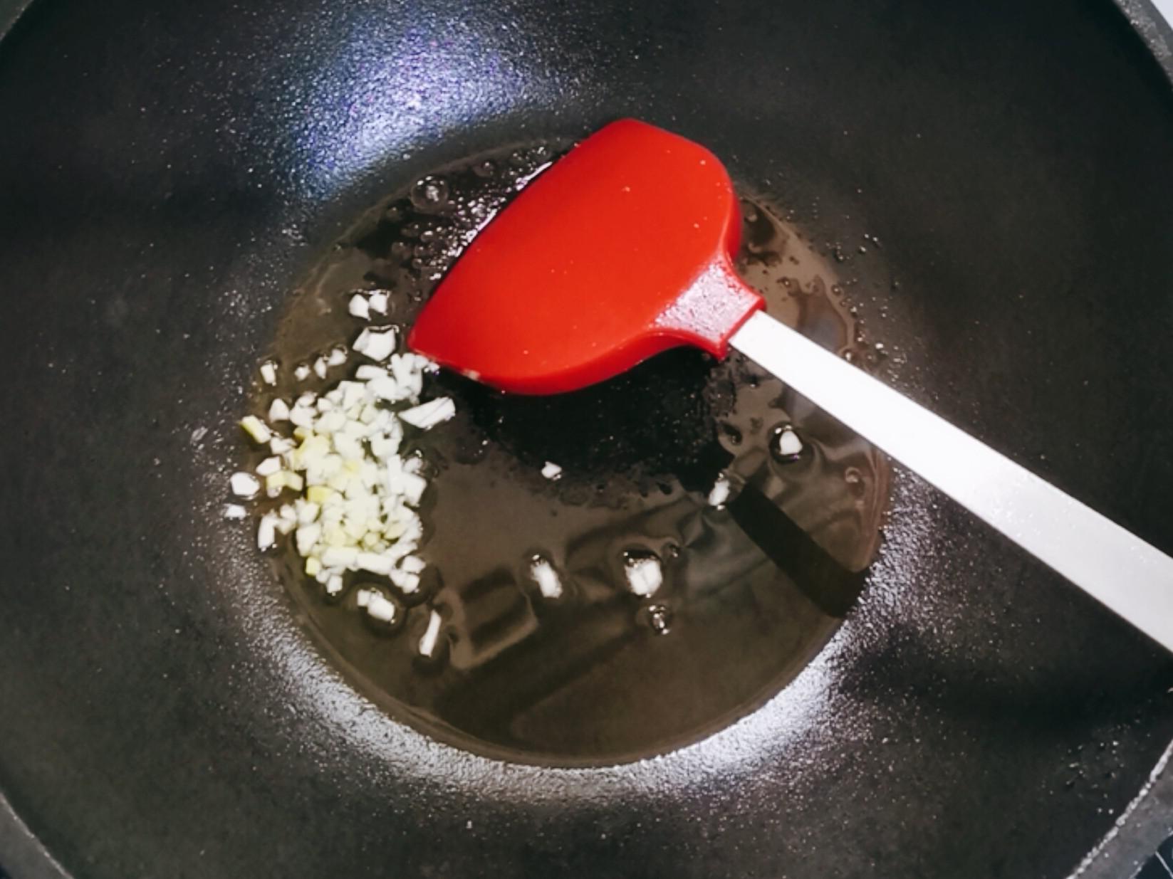 舌尖上的北海道，湯鮮味濃，能下三碗飯！的做法-咖喱味煮菜譜