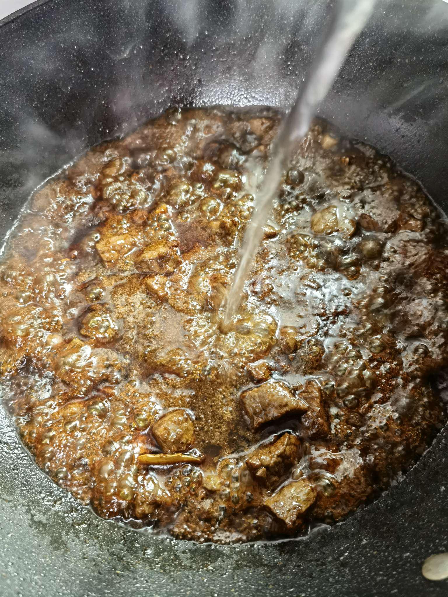 牛腩燉山藥的做法-咸鮮味燒菜譜-易網(wǎng)健康養(yǎng)生網(wǎng) 牛腩燉山藥的做法-咸鮮味燒菜譜