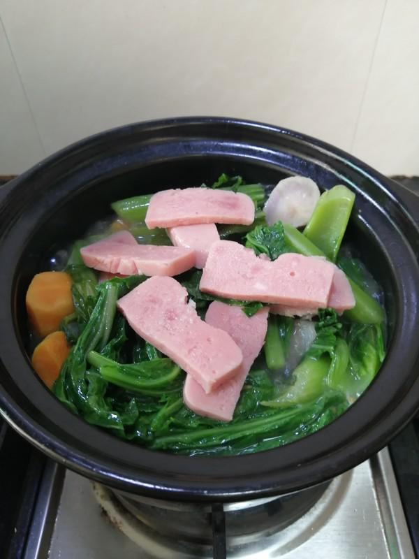 家鄉的味道~~午餐肉番薯芥菜煲的做法-家常味煮菜譜