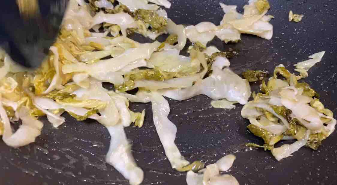 年夜飯必備酸菜魚的做法-麻辣味煮菜譜