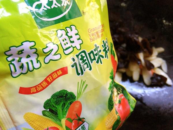 時(shí)蔬界的經(jīng)典黑白配，山藥炒木耳的做法-家常味炒菜譜