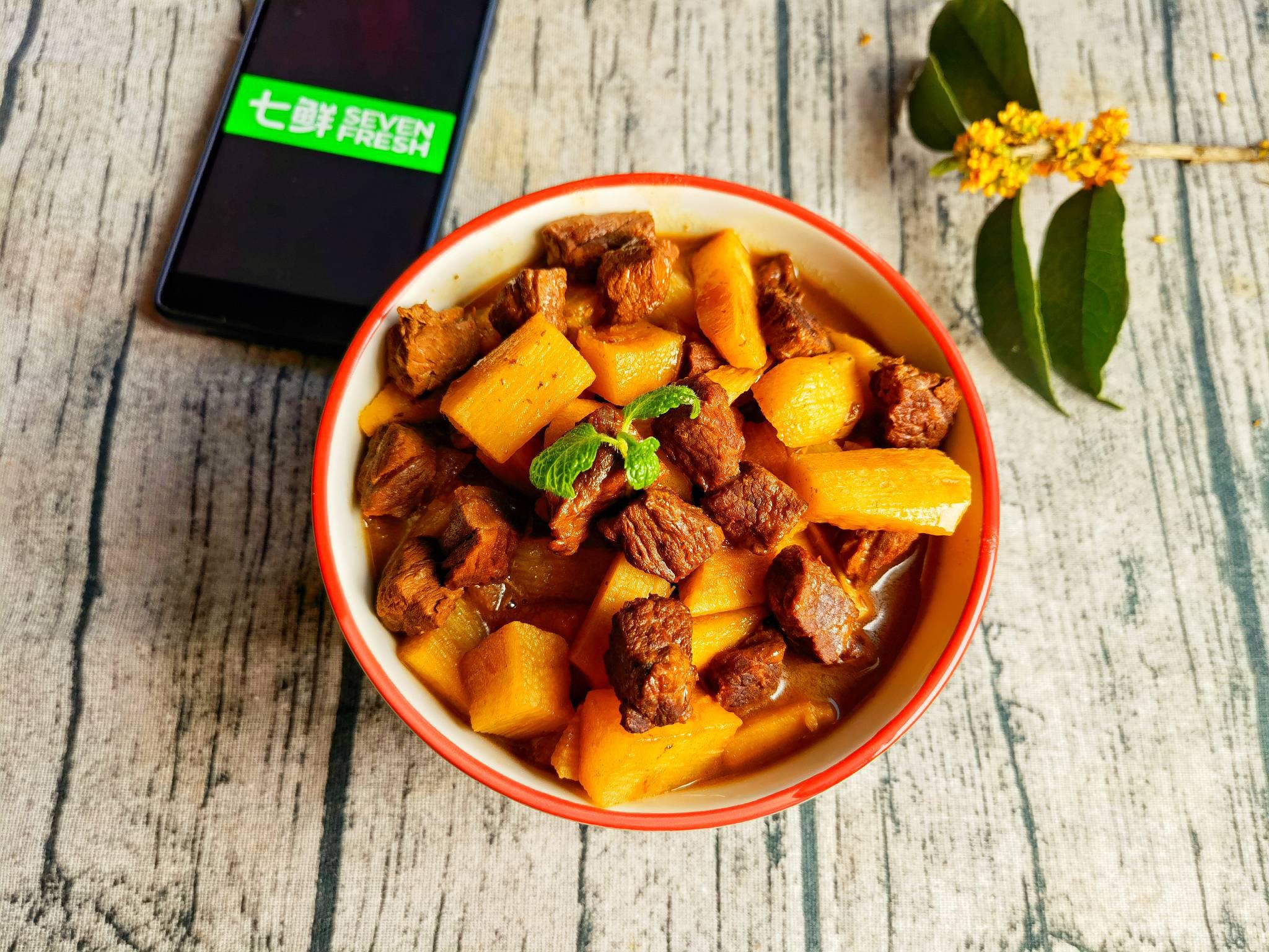 牛腩燉山藥的做法-咸鮮味燒菜譜-易網(wǎng)健康養(yǎng)生網(wǎng) 牛腩燉山藥的做法-咸鮮味燒菜譜