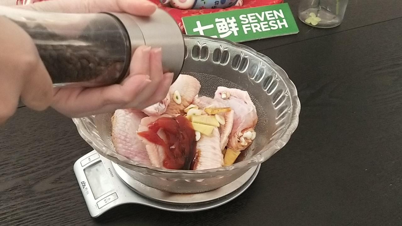 蜜汁脆皮烤雞翅的做法-咸鮮味烤菜譜