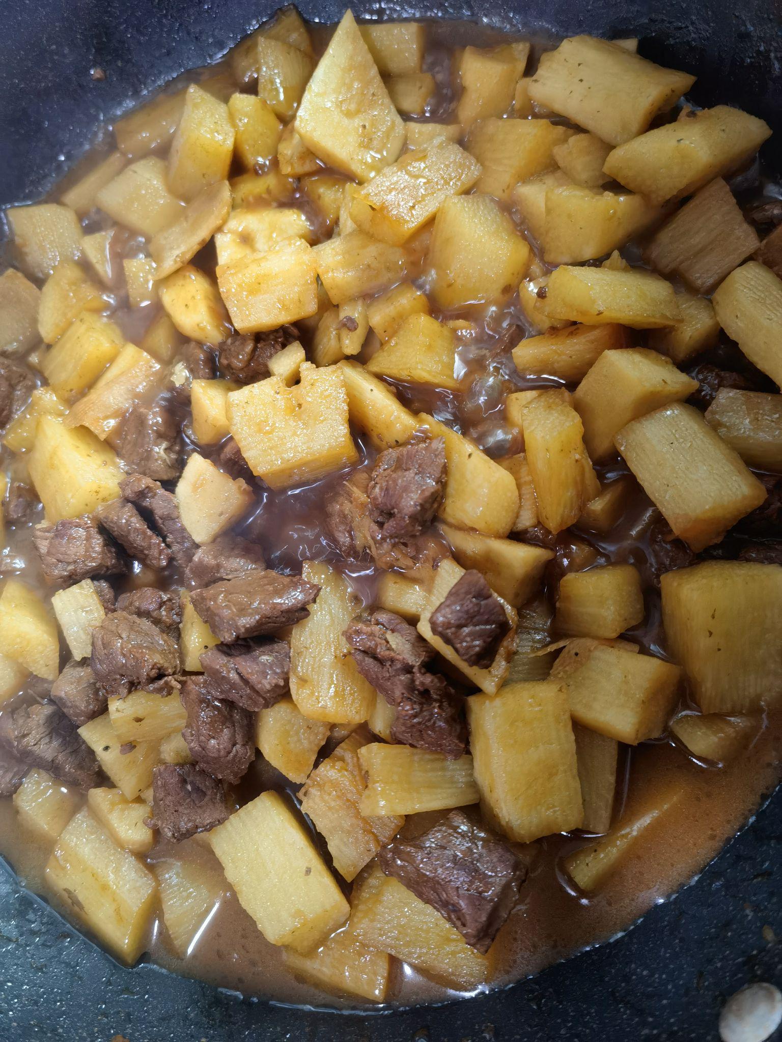 牛腩燉山藥的做法-咸鮮味燒菜譜-易網(wǎng)健康養(yǎng)生網(wǎng) 牛腩燉山藥的做法-咸鮮味燒菜譜