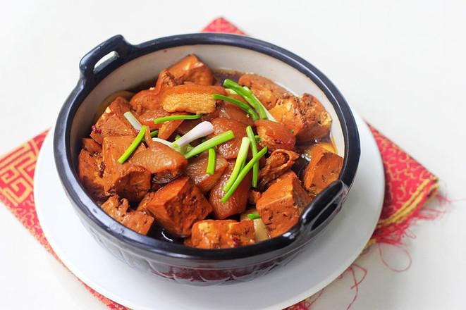 肉皮燒豆腐的做法-家常味燒菜譜
