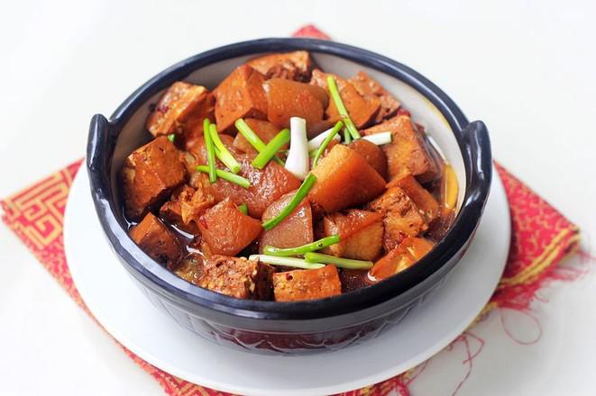 肉皮燒豆腐的做法-家常味燒菜譜