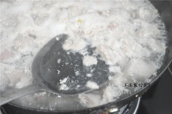 偷學酒店大廚的土豆燒牛腩，果然牛！3天做了2次，孩子還嫌不夠！的做法-咸鮮味燒菜譜