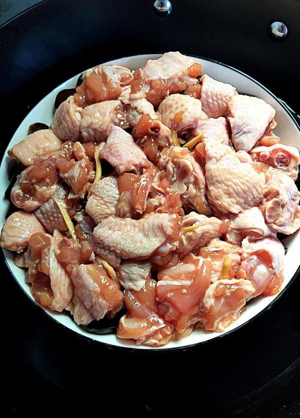 木耳蒸雞翅的做法-咸鮮味蒸菜譜-易網健康養生網 木耳蒸雞翅的做法-咸鮮味蒸菜譜