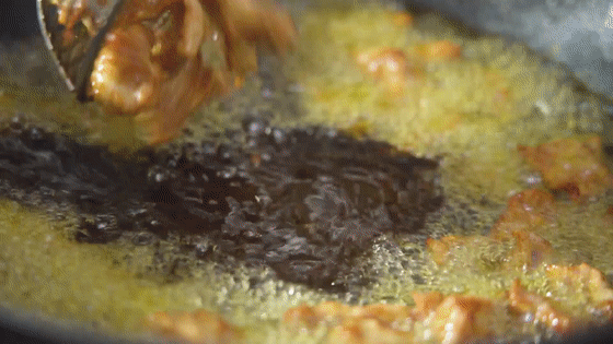 過油肉的做法-家常味炸菜譜