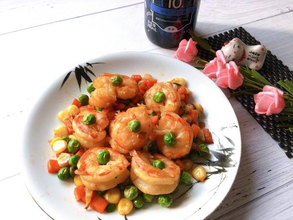 雜粒炒蝦仁，多彩又可愛的做法-咸鮮味炒菜譜