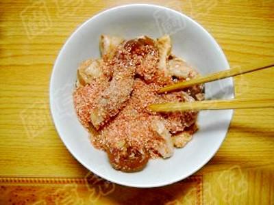 紅薯粉蒸腐乳肉的做法-醬香味蒸菜譜