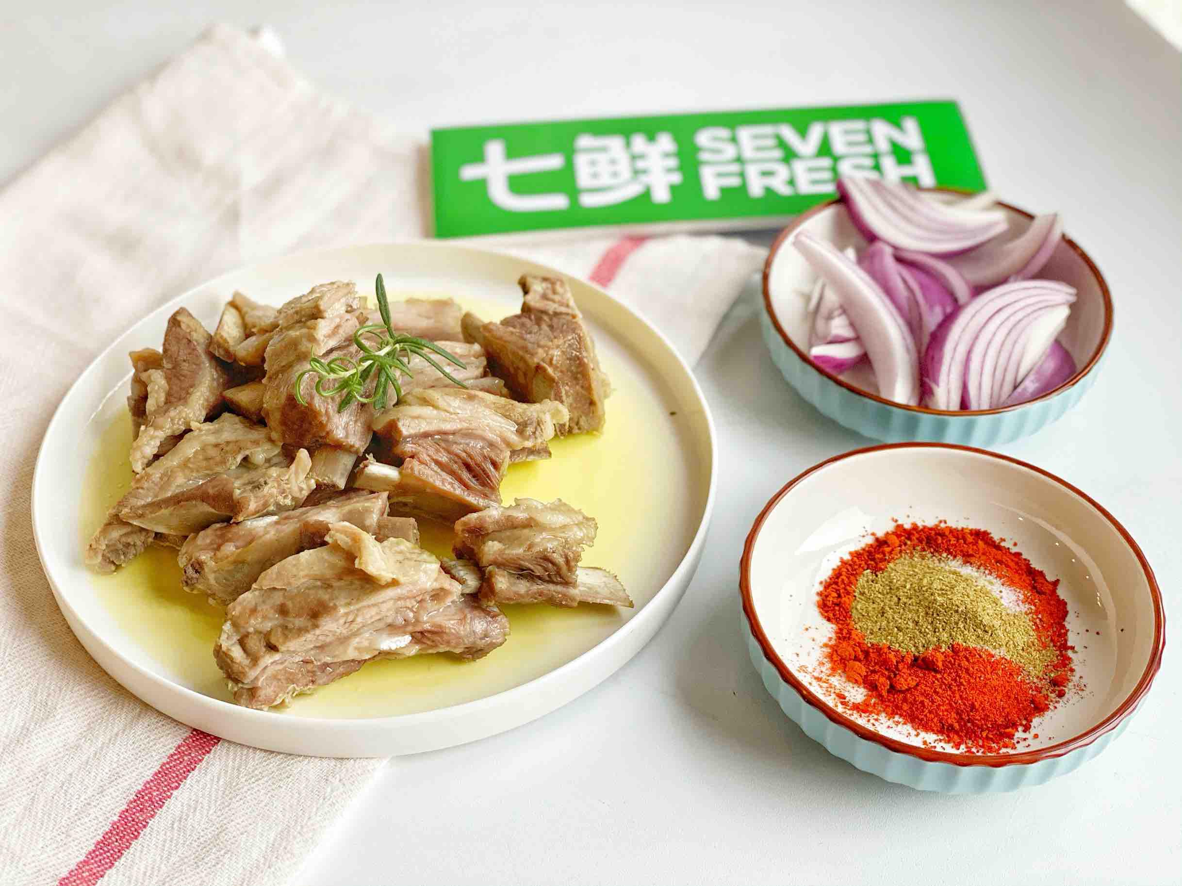 手抓羊肉的做法-家常味煮菜譜-易網健康養生網 手抓羊肉的做法-家常味煮菜譜