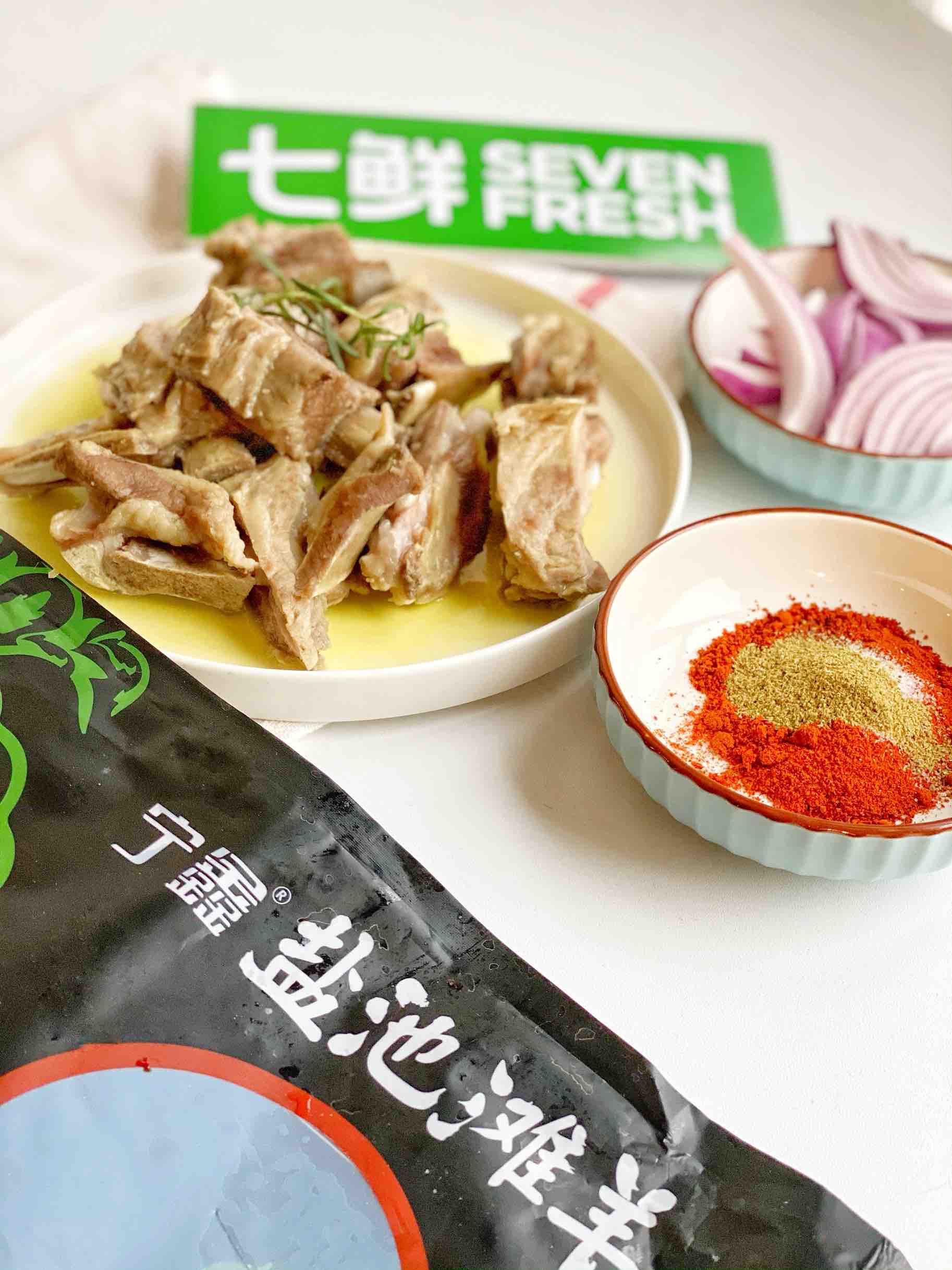 手抓羊肉的做法-家常味煮菜譜