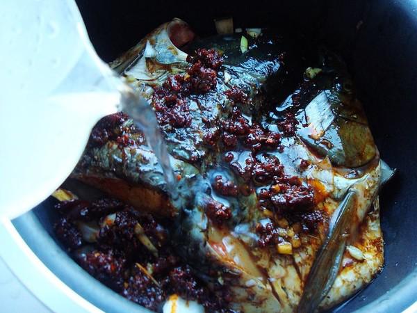 電飯煲燉魚頭的做法-麻辣味燉菜譜-易網(wǎng)健康養(yǎng)生網(wǎng) 電飯煲燉魚頭的做法-麻辣味燉菜譜