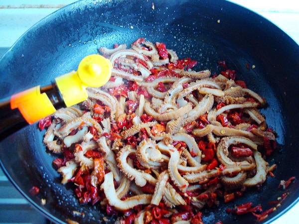 辣皮子滾牛肚的做法-香辣味炒菜譜