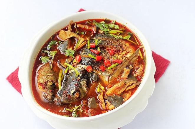 電飯煲燉魚頭的做法-麻辣味燉菜譜-易網(wǎng)健康養(yǎng)生網(wǎng) 電飯煲燉魚頭的做法-麻辣味燉菜譜