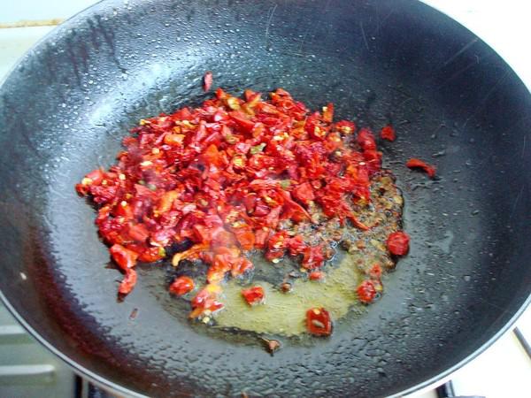 辣皮子滾牛肚的做法-香辣味炒菜譜