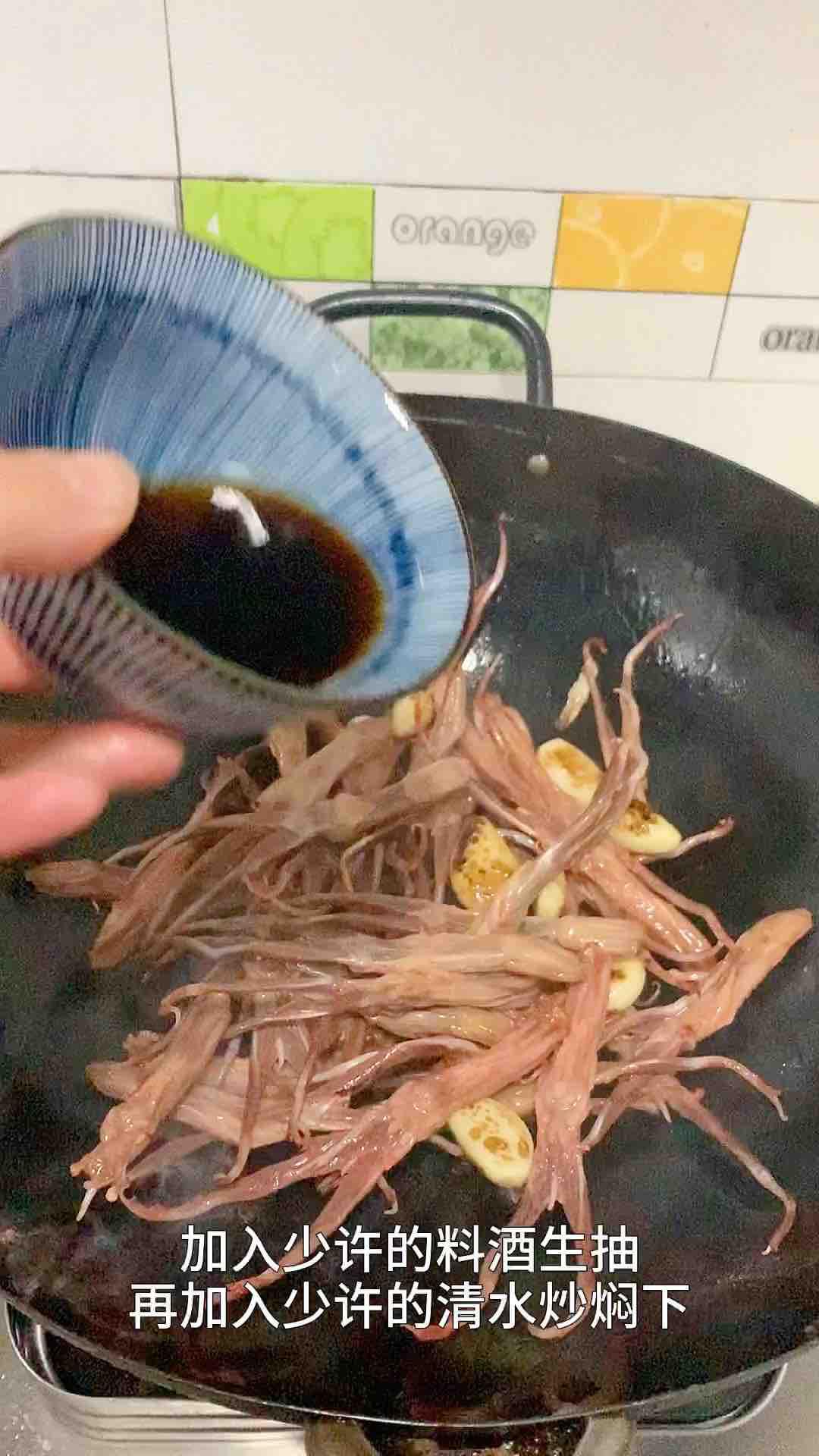 按孩子的要求,來個全新的鴨舌小吃的做法-家常味燒菜譜-易網(wǎng)健康養(yǎng)生網(wǎng) 按孩子的要求,來個全新的鴨舌小吃的做法-家常味燒菜譜