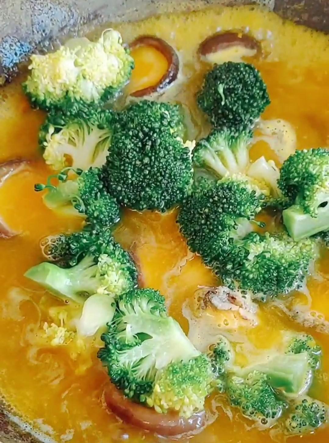 鮑魚撈飯的做法-咸鮮味煮菜譜