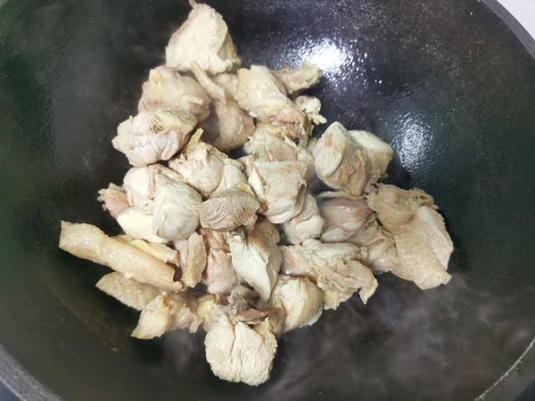 辣子雞的做法-家常味炒菜譜