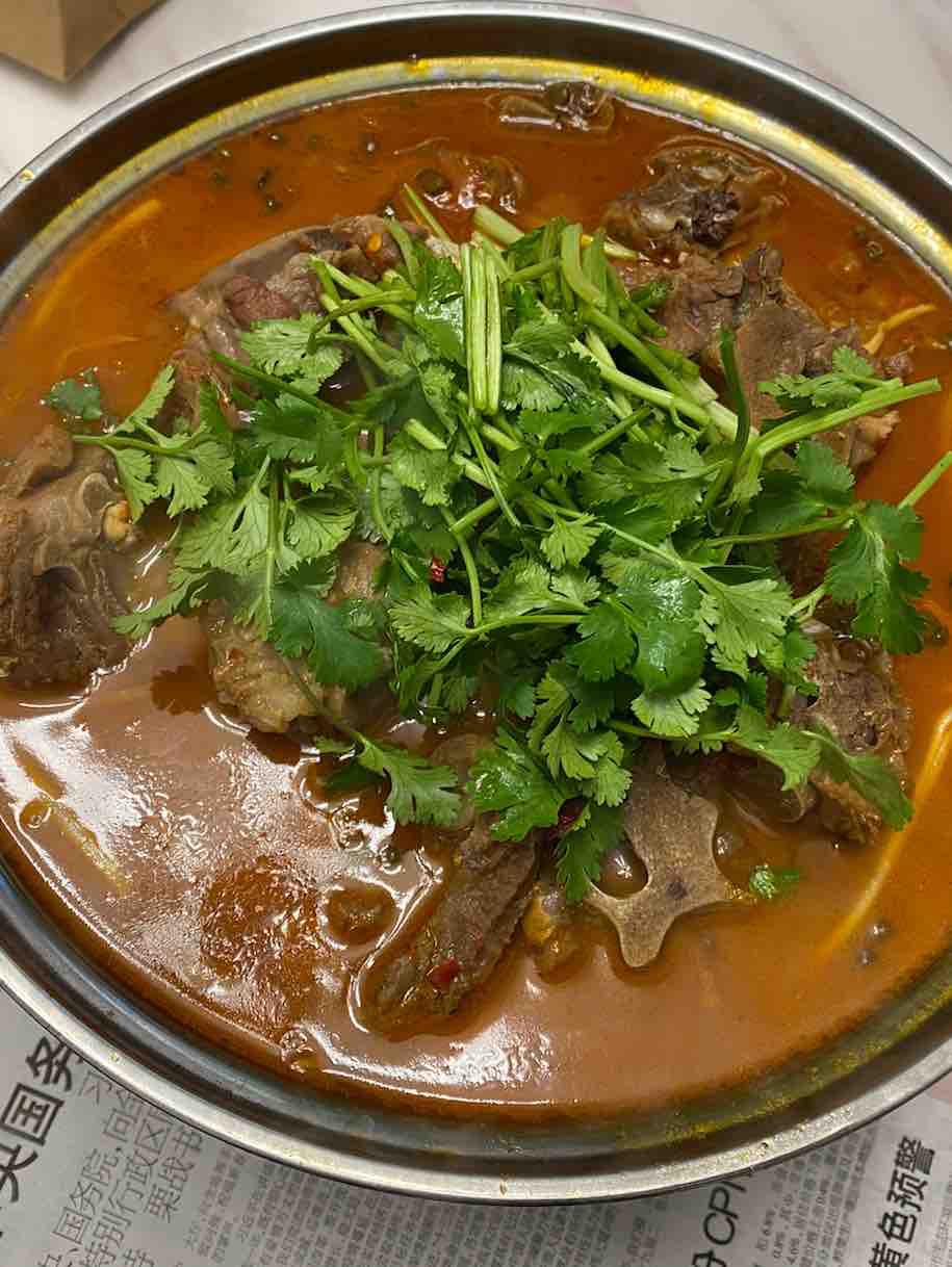 羊骨肉鍋仔的做法-麻辣味燉菜譜