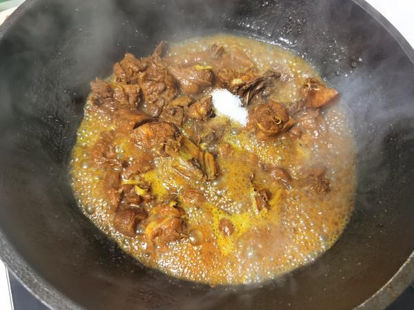 辣子雞的做法-家常味炒菜譜