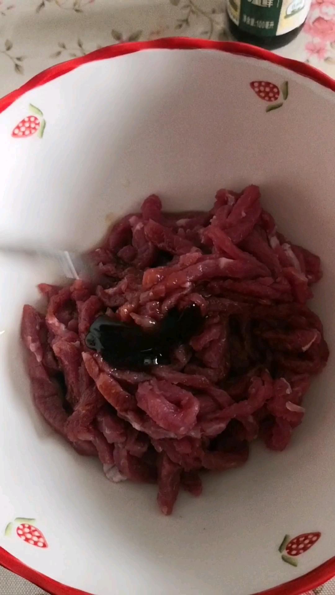 牛年大吉吃牛肉，牛氣沖天就是牛的做法-香辣味炒菜譜