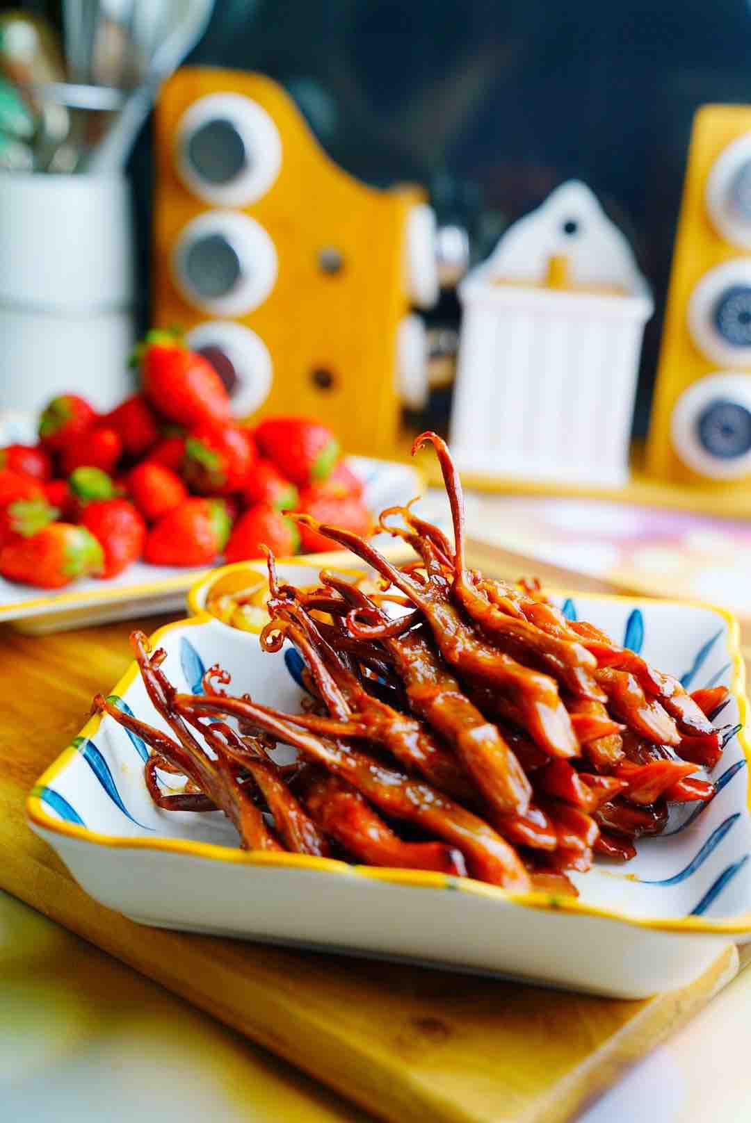 按孩子的要求,來個全新的鴨舌小吃的做法-家常味燒菜譜-易網(wǎng)健康養(yǎng)生網(wǎng) 按孩子的要求,來個全新的鴨舌小吃的做法-家常味燒菜譜