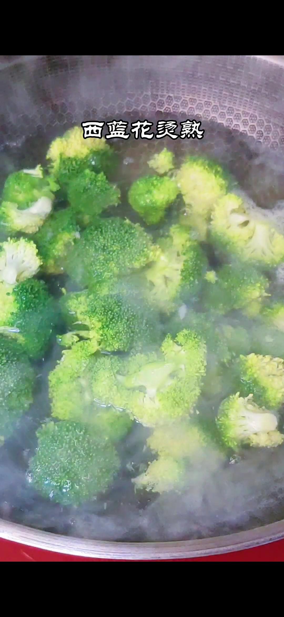 鴻運當頭慶豐年，富貴花開迎新春的做法-咸鮮味煮菜譜