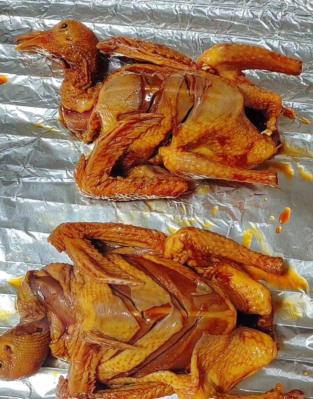 烤乳鴿的做法-家常味烤菜譜-易網健康養生網 烤乳鴿的做法-家常味烤菜譜