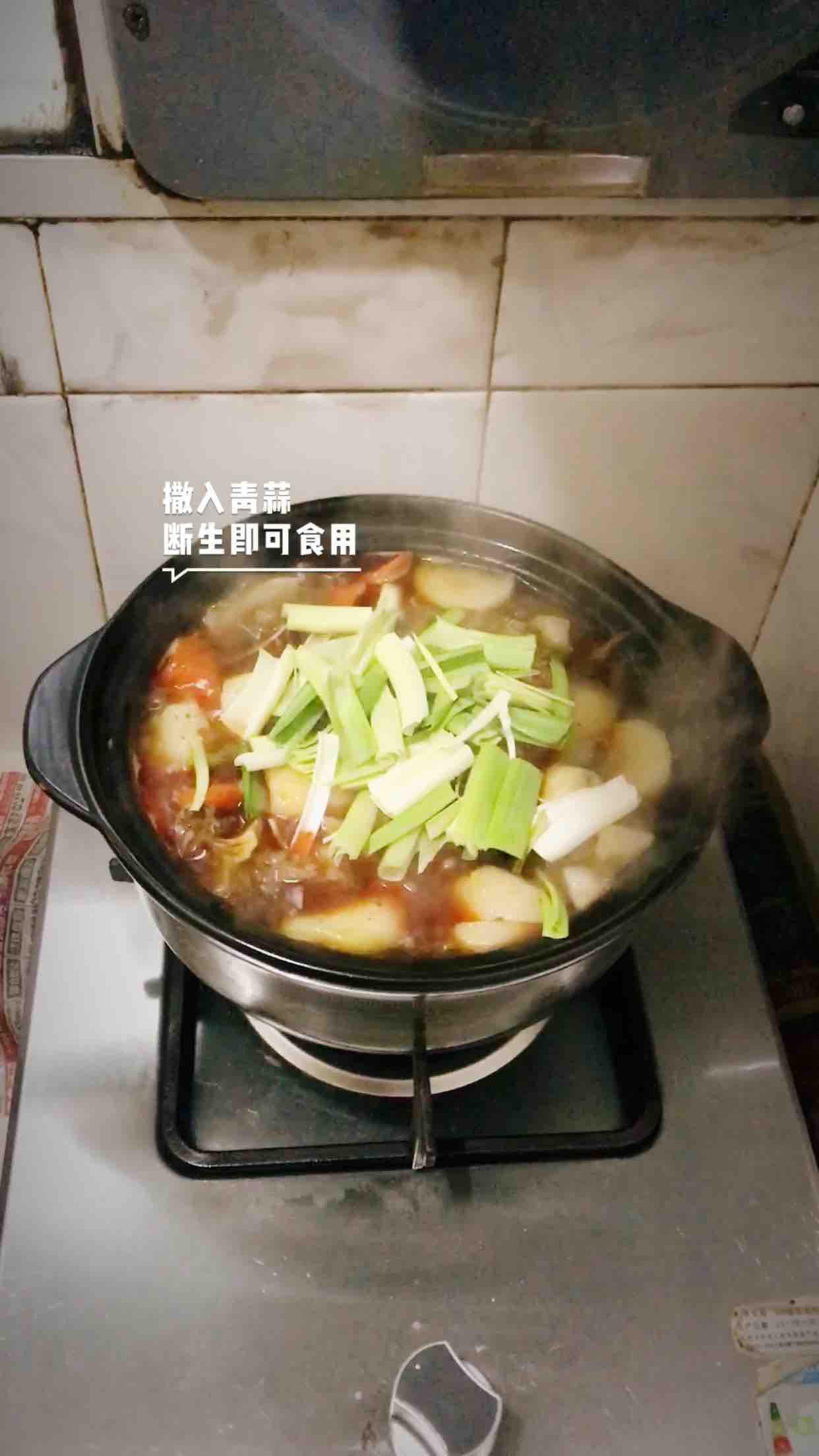砂鍋燉牛腩的做法-香辣味燉菜譜
