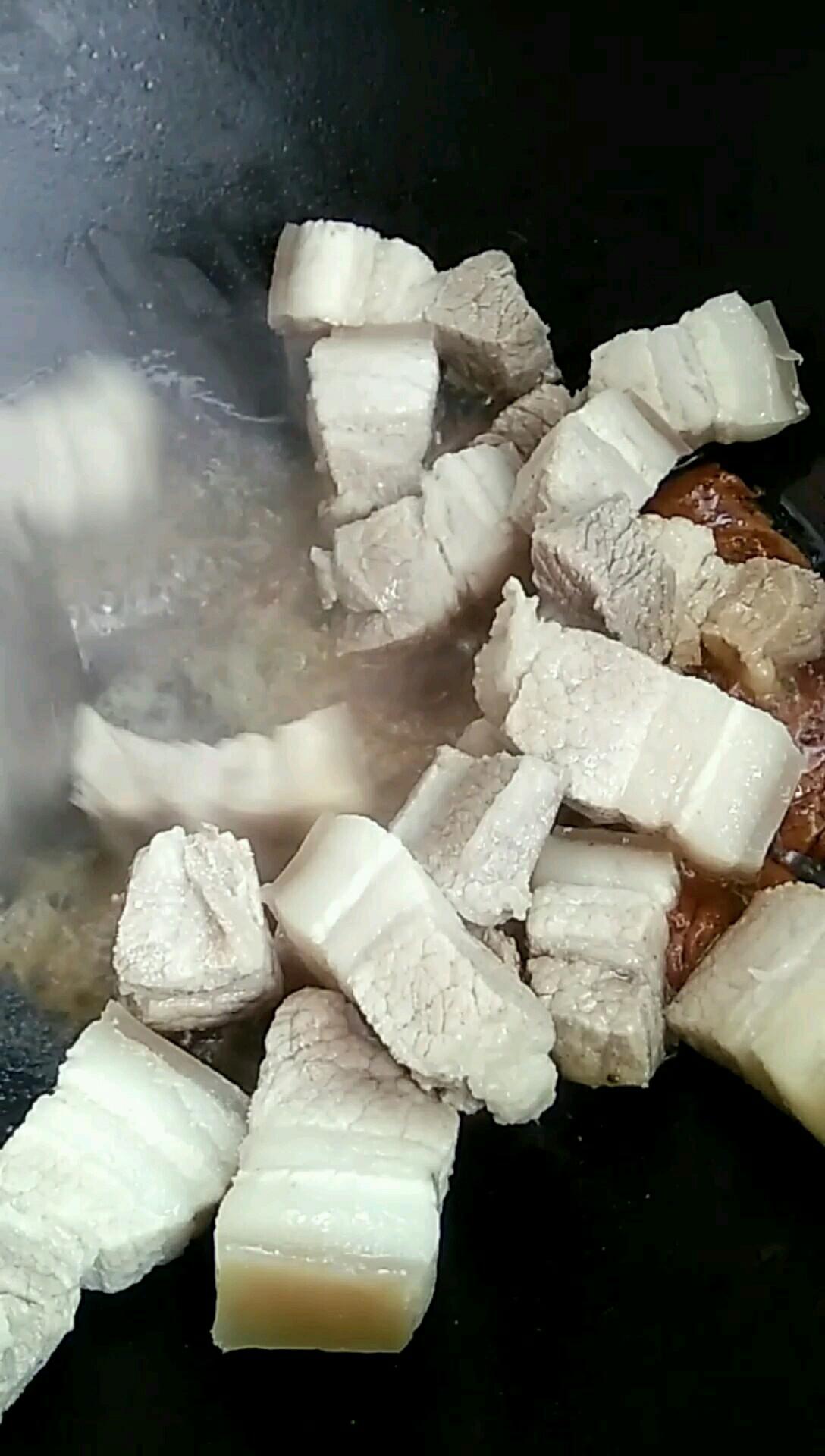 噬肉足 看過來的做法-咸鮮味燒菜譜