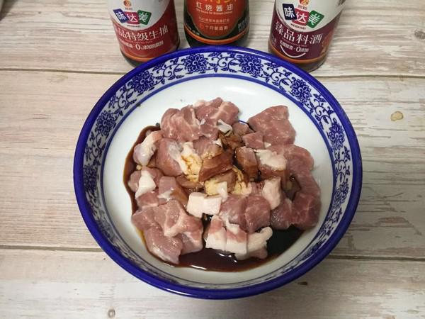 雪菜肉丁手搟面的做法-咸鮮味煮菜譜