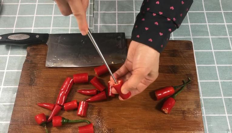 #年味食足#鞭炮牛肉金針菇的做法-香辣味蒸菜譜