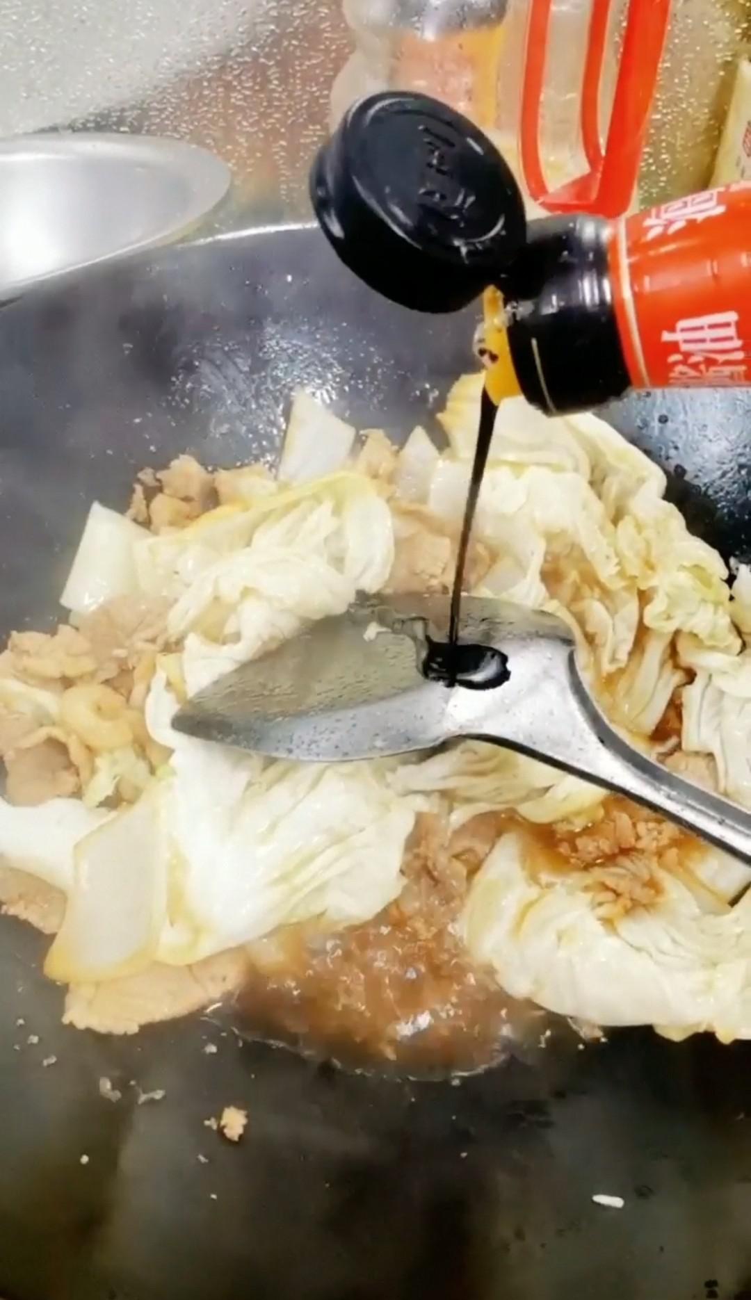 木耳炒肉的做法-咸鮮味炒菜譜