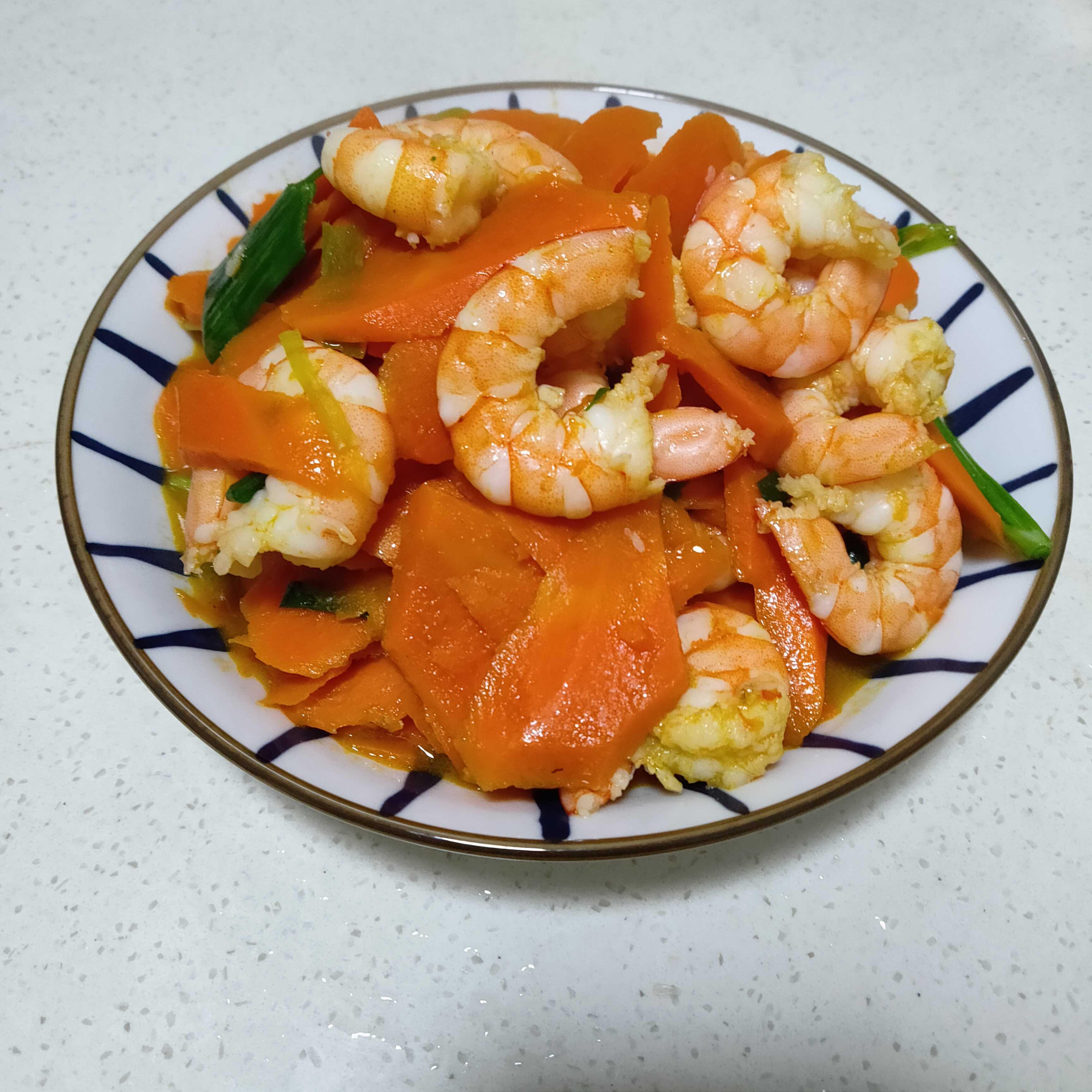 胡蘿卜炒蝦仁的做法-咸鮮味炒菜譜