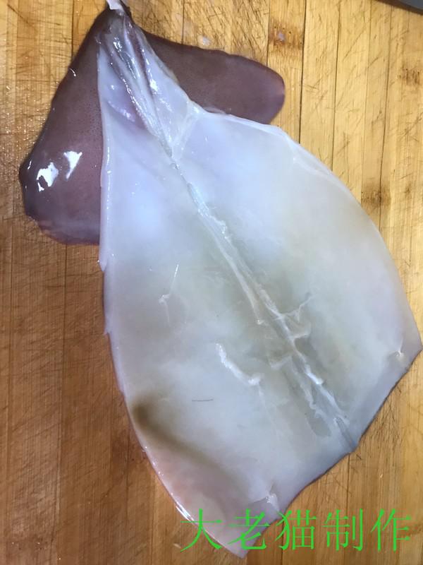 韭菜炒魷魚花的做法-咸鮮味炒菜譜-易網<a href=http://m.henggaotouzi.com/ target=_blank class=infotextkey>健康養生</a>網 韭菜炒魷魚花的做法-咸鮮味炒菜譜