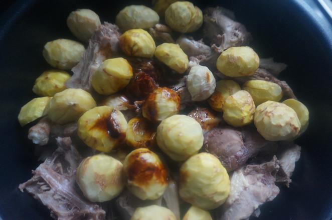 年菜必不可少の栗子燒板鴨，新的一年事業(yè)順心就吃它的做法-咸鮮味燉菜譜