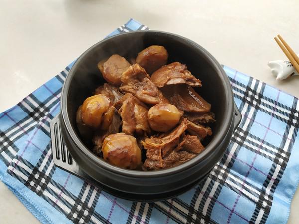 年菜必不可少の栗子燒板鴨，新的一年事業(yè)順心就吃它的做法-咸鮮味燉菜譜