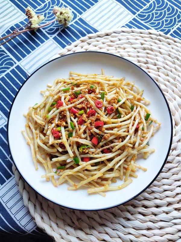 涼拌折耳根的做法-酸辣味拌菜譜