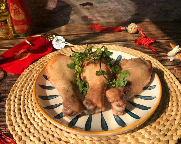 鹽焗雞腿 #電飯煲版#的做法-咸鮮味焗菜譜