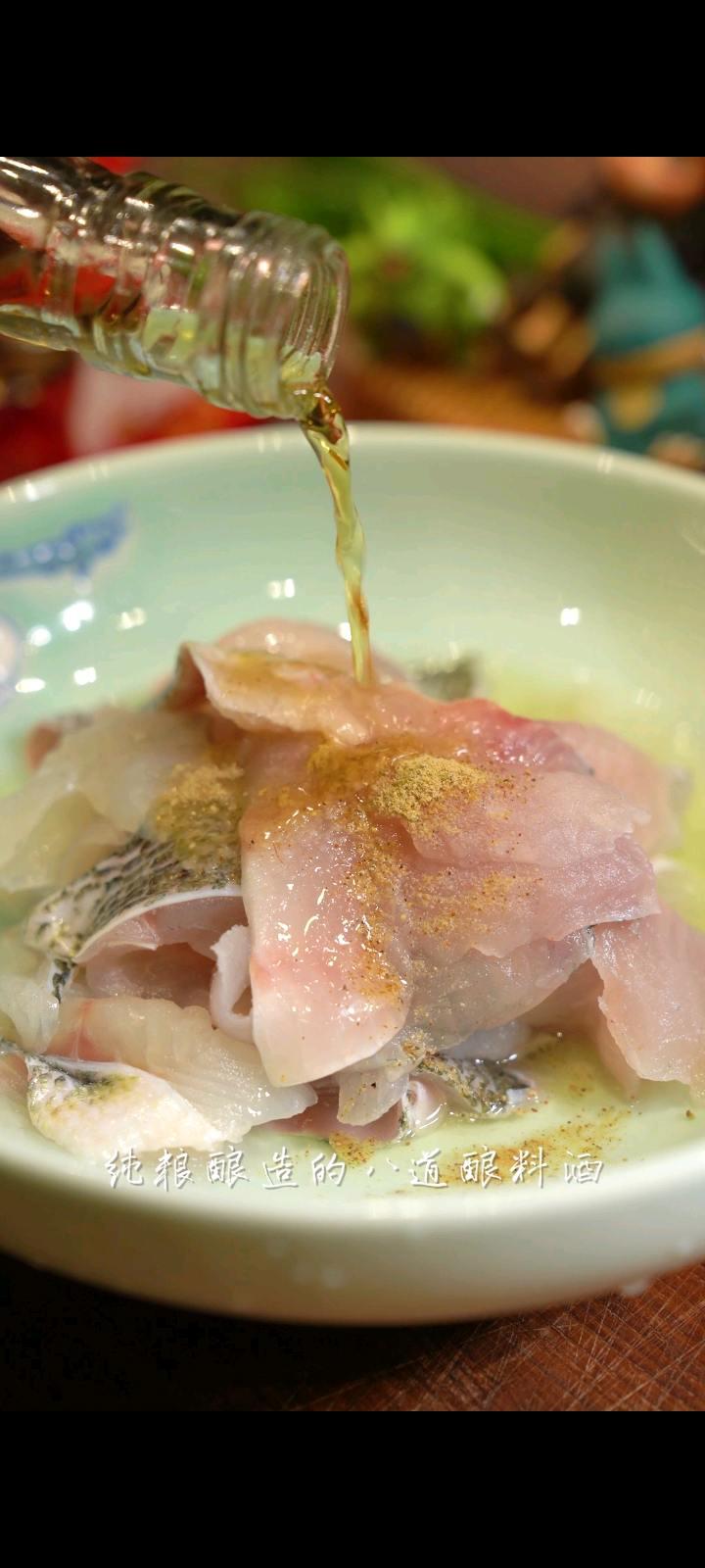 老少通吃的酸湯魚，做法真的太簡單了！的做法-咸鮮味煮菜譜