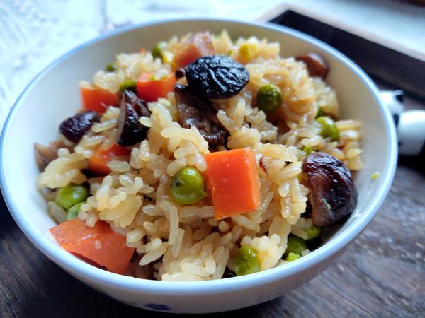 電飯煲臘肉燜飯的做法-其它口味煮菜譜