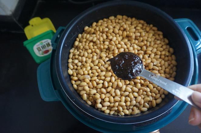 醬香黃豆的做法-家常味煮菜譜