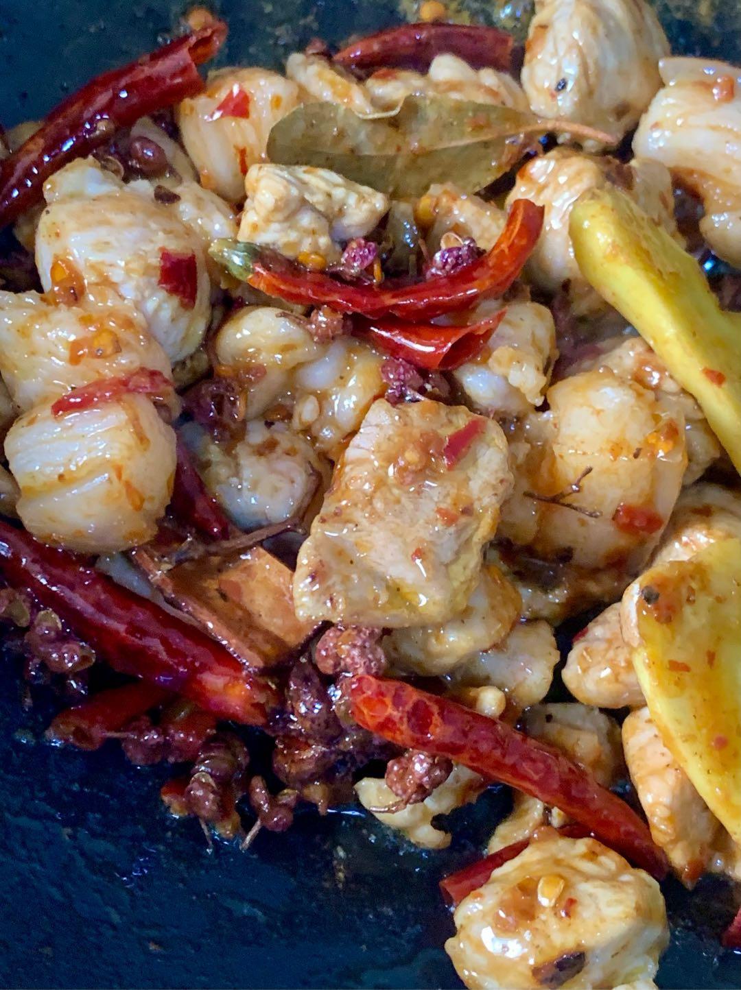 板面 紅燒肉面的做法-香辣味燉菜譜