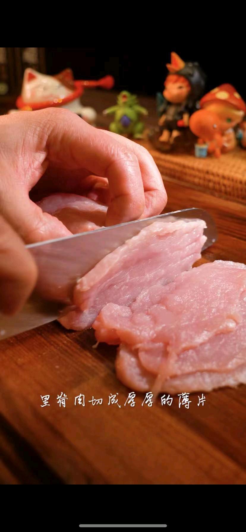 這道經典粵菜咕咾肉,酸甜可口真的太好吃的做法-酸甜味炒菜譜