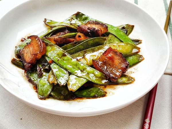 荷蘭豆炒臘肉的做法-咸鮮味炒菜譜